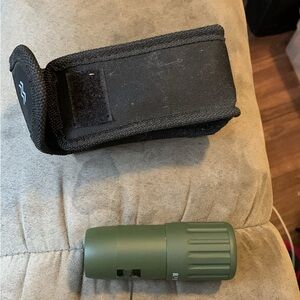 Wren Olive and Black Monocular with Case